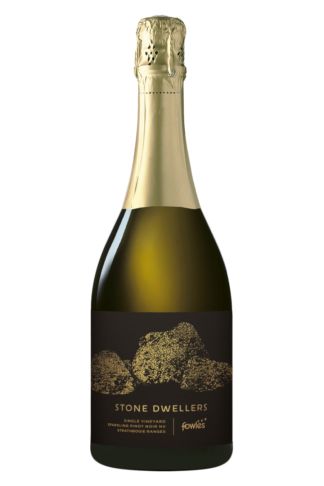 StoneDwellers Sparkling Pinot Noir bottle